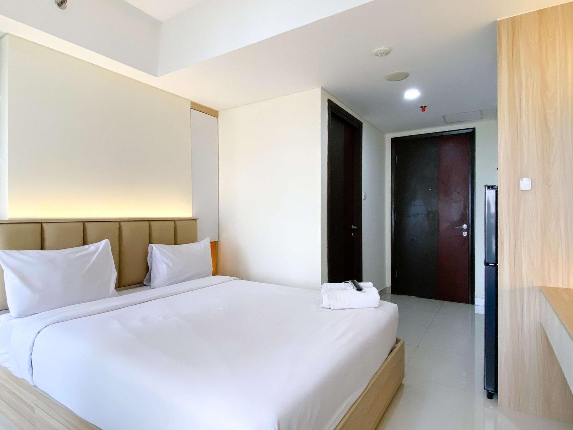 Good Deal And Homey Studio At Pollux Chadstone Apartment By Travelio Cikarang Exterior photo